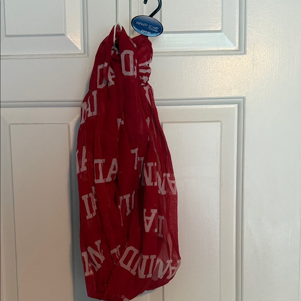 IU Infinity Scarf